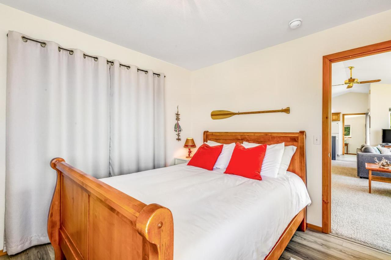 Vashon Harborside Retreatヴィラ エクステリア 写真