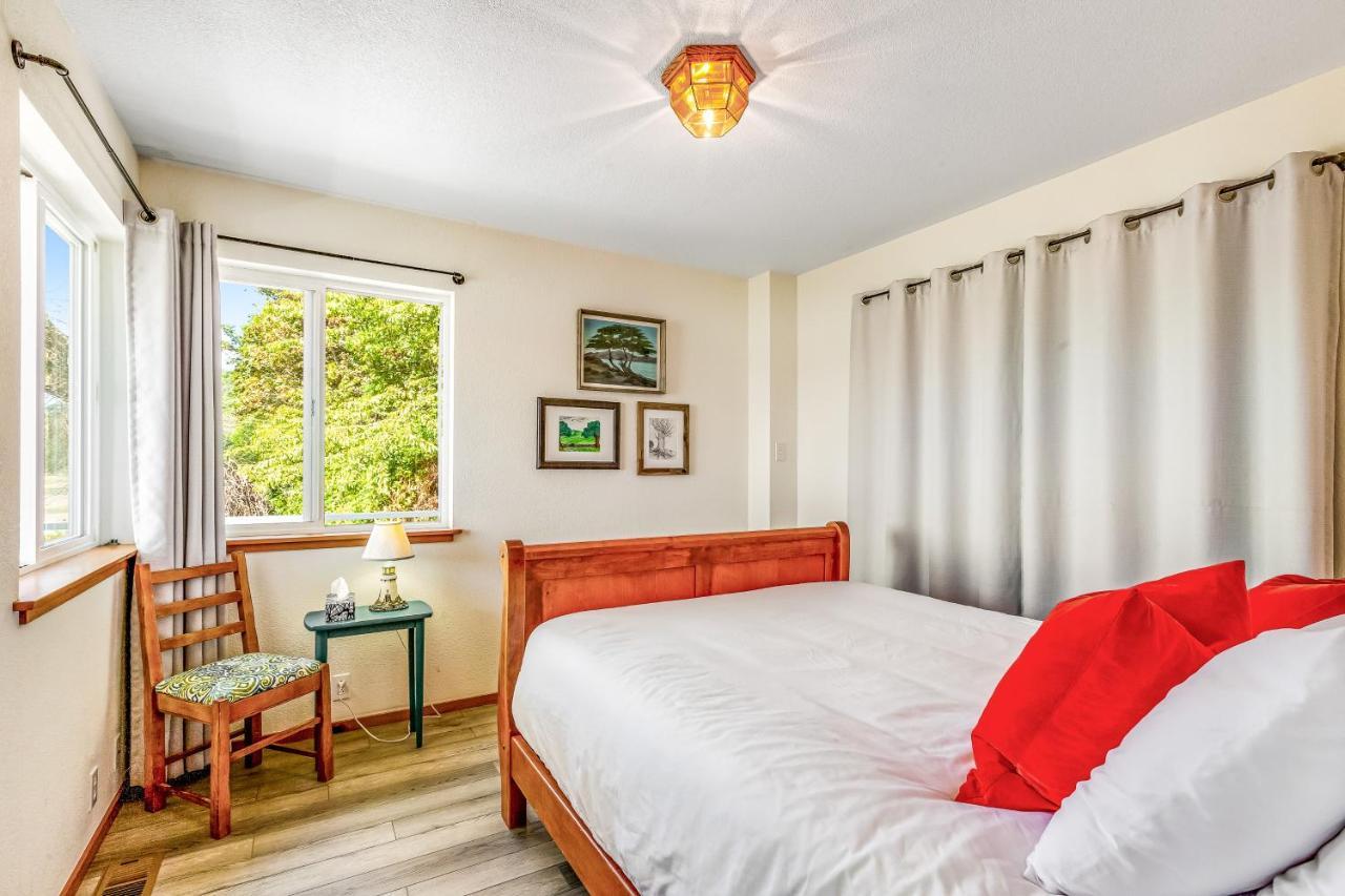 Vashon Harborside Retreatヴィラ エクステリア 写真